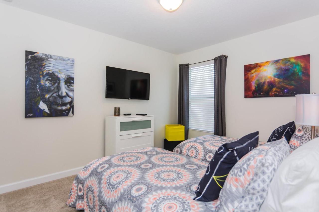 Enchanting Decor With Private Pool At Storey Sl4714 Holiday home Kissimmee