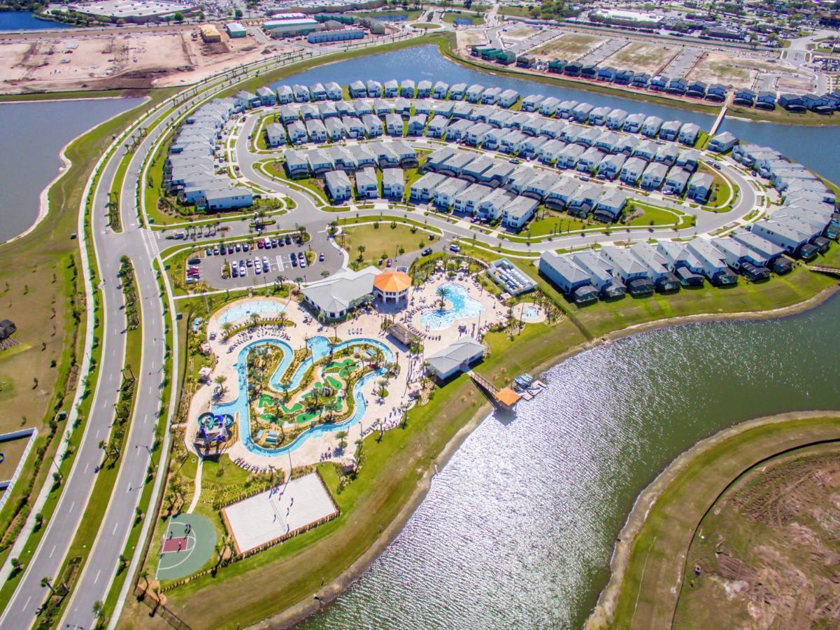 Enchanting Decor With Private Pool At Storey Sl4714 Holiday home Kissimmee